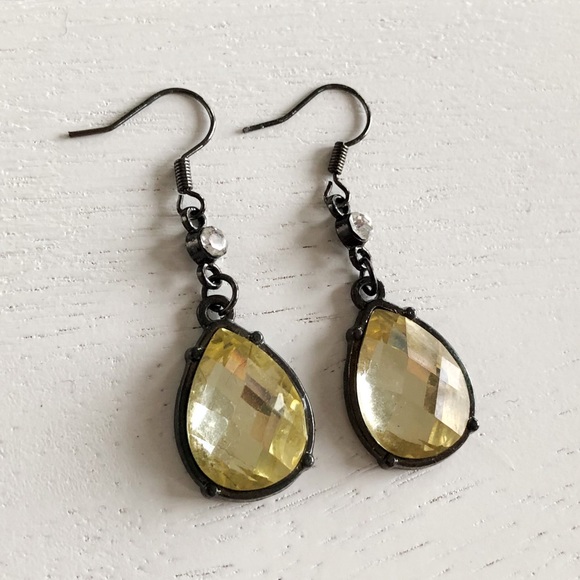 Yellow Pear-Shaped Gemstone Drop Dangle Earrings - Picture 3 of 4